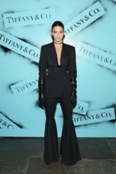 http://thumbs2.imagebam.com/02/28/12/cbf74d1123144484.gif
