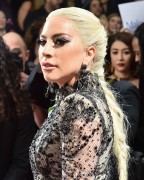 Лэди Гага (Lady Gaga) 60th Annual Grammy Awards, New York, 28.01.2018 (59xНQ) 5f47ec741148493