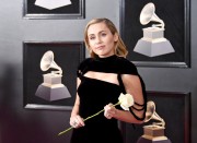 Майли Сайрус (Miley Cyrus) 60th Annual Grammy Awards, New York, 28.01.2018 (90xHQ) 899ebf736623623