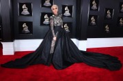 Лэди Гага (Lady Gaga) 60th Annual Grammy Awards, New York, 28.01.2018 (59xНQ) Fff14f741147363