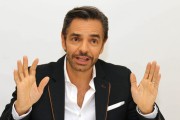 Эухенио Дербес (Eugenio Derbez) How to Be a Latin Lover press conference (Los Angeles, 01.04.2017) C15cb5731015433