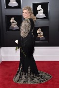 Келли Кларксон (Kelly Clarkson) 60th Annual Grammy Awards, New York, 28.01.2018 (68xHQ) 763b4b741194093