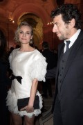 Диана Крюгер (Diane Kruger) The Cesar Revelations 2018 photocall held at Le Petit Palais in Paris, France, 15.01.2018 (68xНQ) Fa8728736656293