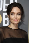 Анджелина Джоли (Angelina Jolie) 75th Annual Golden Globe Awards, California, 07.01.2018 (90xHQ) 896f01729644983