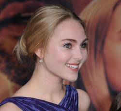 AnnaSophia Robb - 'Race To Witch Mountain' Los Angeles Premiere, 03/11/2009