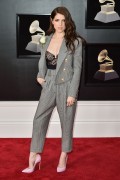 Анна Кендрик (Anna Kendrick) 60th Annual Grammy Awards, New York, 28.01.2018 (14xHQ) 24b008741168733