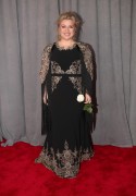 Келли Кларксон (Kelly Clarkson) 60th Annual Grammy Awards, New York, 28.01.2018 (68xHQ) 78f724741193493