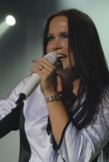Тарья Турунен (Tarja Turunen) Performs live at the Teatro de Flores in Buenos Aires, Argentina (May 23, 2009) (19xHQ) 77e230707781973