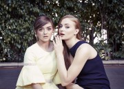 Софи Тернер, Мэйси Уильямс (Sophie Turner, Maisie Williams) The New York Times Photoshoot, 2015 (9xHQ) 39d14f655437133