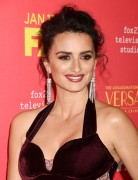 Пенелопа Крус (Penélope Cruz) 'The Assassination Of Gianni Versace_ American Crime Story' premiere in Hollywood, 08.01.2018 (84xHQ) 30a84c736643733