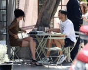 http://thumbs2.imagebam.com/21/06/38/bd4f9b1212044104.gif