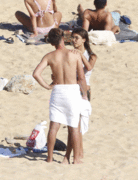 http://thumbs2.imagebam.com/21/21/24/5a370a960130974.gif