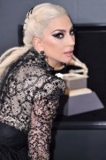 Лэди Гага (Lady Gaga) 60th Annual Grammy Awards, New York, 28.01.2018 (59xНQ) 328a5f741150643