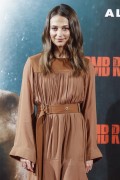 Алисия Викандер (Alicia Vikander) 'Tomb Raider' photocall in Madrid, Spain, 28.02.2018 - 80xНQ 60c9fc781841553