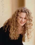 Николь Кидман (Nicole Kidman) US Magazine Photoshoot (1995) (1xHQ) Cfb394700894703