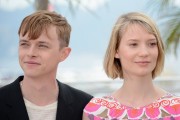 Дэйн ДеХаан (Dane DeHaan) Lawless Photocall at the 65th Annual Cannes Film Festival (Cannes, May 19, 2012) - 41xHQ B6fd38668952403