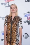 Марго Робби (Margot Robbie) 33rd Film Independent Spirit Awards in Santa Monica, 03.03.2018 - 87xHQ Bb1e16807404053