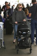 Kirsten Dunst - at LAX airport in Los Angeles 01/05/2019