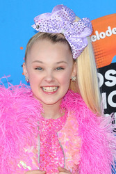 JoJo Siwa - 31st Annual Nickelodeon Kids' Choice Awards at The Forum in Inglewood, 2018-03-24