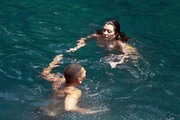 http://thumbs2.imagebam.com/30/30/d8/5d3052917616564.jpg