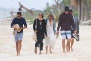 http://thumbs2.imagebam.com/31/c9/31/baa804726408763.gif