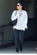 Olivia Munn - out in Los Angeles 04/02/2019
