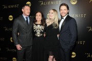 Дакота Фаннинг (Dakota Fanning) 'The Alienist' premiere held at the iPic Cinema in New York City, 16.01.2018 - 67xHQ C59ac8729660713