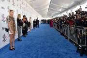 Марго Робби (Margot Robbie) 33rd Film Independent Spirit Awards in Santa Monica, 03.03.2018 - 87xHQ 38e769807408323