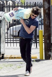 Adam Brody - Buying dog food at Bark N Bitches Boutique in Hollywood - March 31, 2007