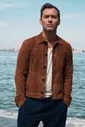 Джуд Лоу (Jude Law) Photoshoot by Greg Williams for Vanity Fair Italia (2016) (4xHQ) 6501e0925065264