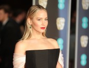 Дженнифер Лоуренс (Jennifer Lawrence) 71st EE British Academy Film Awards at Royal Albert Hall in London, 18.02.2018 - 80xHQ B1362a880699114