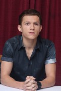 Том Холланд (Tom Holland) Spider-Man Homecoming press conference (Beverly Hills, April 23, 2017) 0081c1677593413