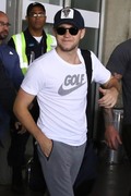 Niall Horan - arrives at Rio de Janeiro Airport in Brazil with his security team - July 07, 2018