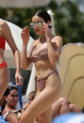 http://thumbs2.imagebam.com/4a/4a/00/639ac9982962964.gif