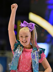 JoJo Siwa - Performs at Nickelodeon at the Super Bowl Expereince during NFL Play 60 Kids Day in Minneapolis, Minnesota, 2018-01-31