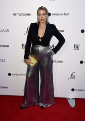 Busy Philipps - The Daily Front Row's 5th Annual Fashion Los Angeles Awards in Beverly Hills 03/17/2019