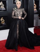 Лэди Гага (Lady Gaga) 60th Annual Grammy Awards, New York, 28.01.2018 (59xНQ) 679cf7741147663