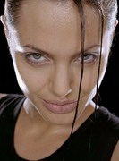 Лара Крофт: Расхитительница гробниц  / Lara Croft: Tomb Raider (Анджелина Джоли, Джон Войт, Дэниэл Крэйг, 2001) 5784ab1062949404