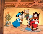 Волшебное Рождество у Микки Запертые снегом в мышином доме / Mickey's Magical Christmas Snowed in at the House of Mouse (2001) Ab18a0682011763