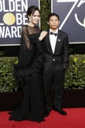 Анджелина Джоли (Angelina Jolie) 75th Annual Golden Globe Awards, California, 07.01.2018 (90xHQ) A3750a729646843