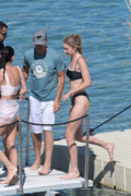 http://thumbs2.imagebam.com/65/82/82/276fa7911391634.gif