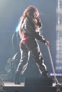 Дженнифер Лопез (Jennifer Lopez) performs onstage during Calibash Los Angeles 2018 at Staples Center (Los Angeles, January 20, 2018)(84xHQ) 77f120836548703
