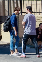 Noah Centineo - heads to a boxing gym with a friend in Los Angeles, CA - October 01, 2018