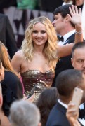 Дженнифер Лоуренс (Jennifer Lawrence) 90th Annual Academy Awards at Hollywood & Highland Center in Hollywood, 04.03.2018 - 85xHQ 39b830880700934