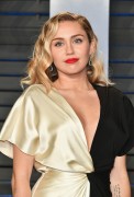 Майли Сайрус, Лиам Хемсворт (Miley Cyrus, Liam Hemsworth) Vanity Fair Oscar Party in Beverly Hills, 04.03.2018 (42xHQ) 840d4d781859033