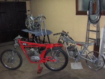 Restauration MONDIAL 125cc Champion Lusso. 54a81a685853993