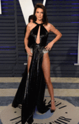 http://thumbs2.imagebam.com/6e/37/03/5b57bc1145774174.gif