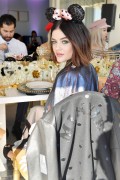 Люси Хейл (Lucy Hale) Lunch Celebrating Minnie's Star on the Hollywood Walk of Fame at Chateau Marmont in Los Angeles, 22.01.2018 (8xHQ) 09b54a741151023