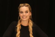 Марго Робби (Margot Robbie) 'Suicide Squad' Press Conference (Moynihan Station in New York City, 30.07.2016) 9a3634715216043