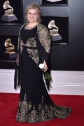 Келли Кларксон (Kelly Clarkson) 60th Annual Grammy Awards, New York, 28.01.2018 (68xHQ) Ab65c0741194873